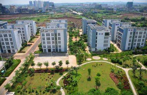 2022年在昌江那个地区买房子好？二